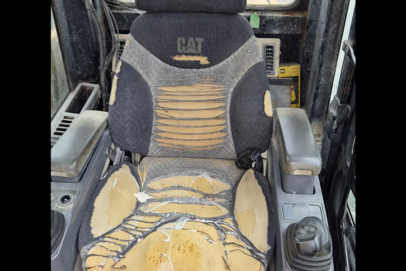 OmecoHub - Immagine CATERPILLAR 311C
